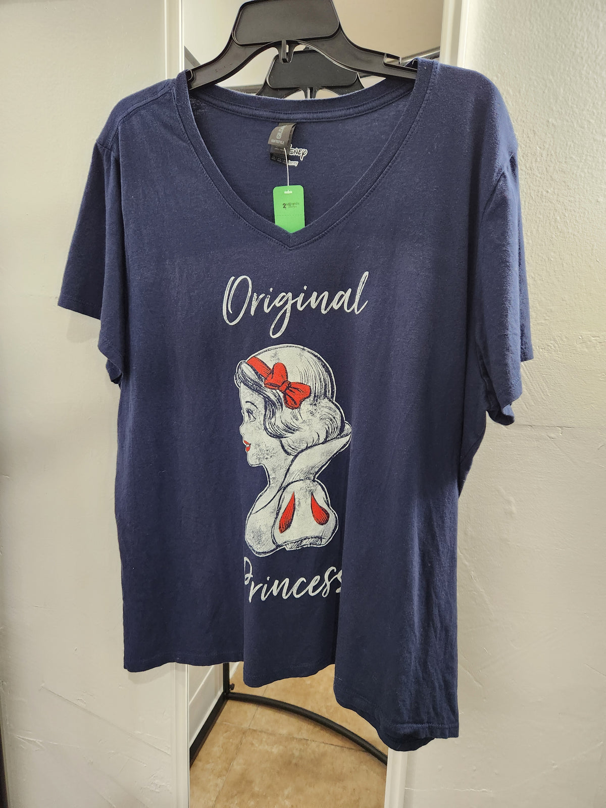 Snow White Graphic Tee