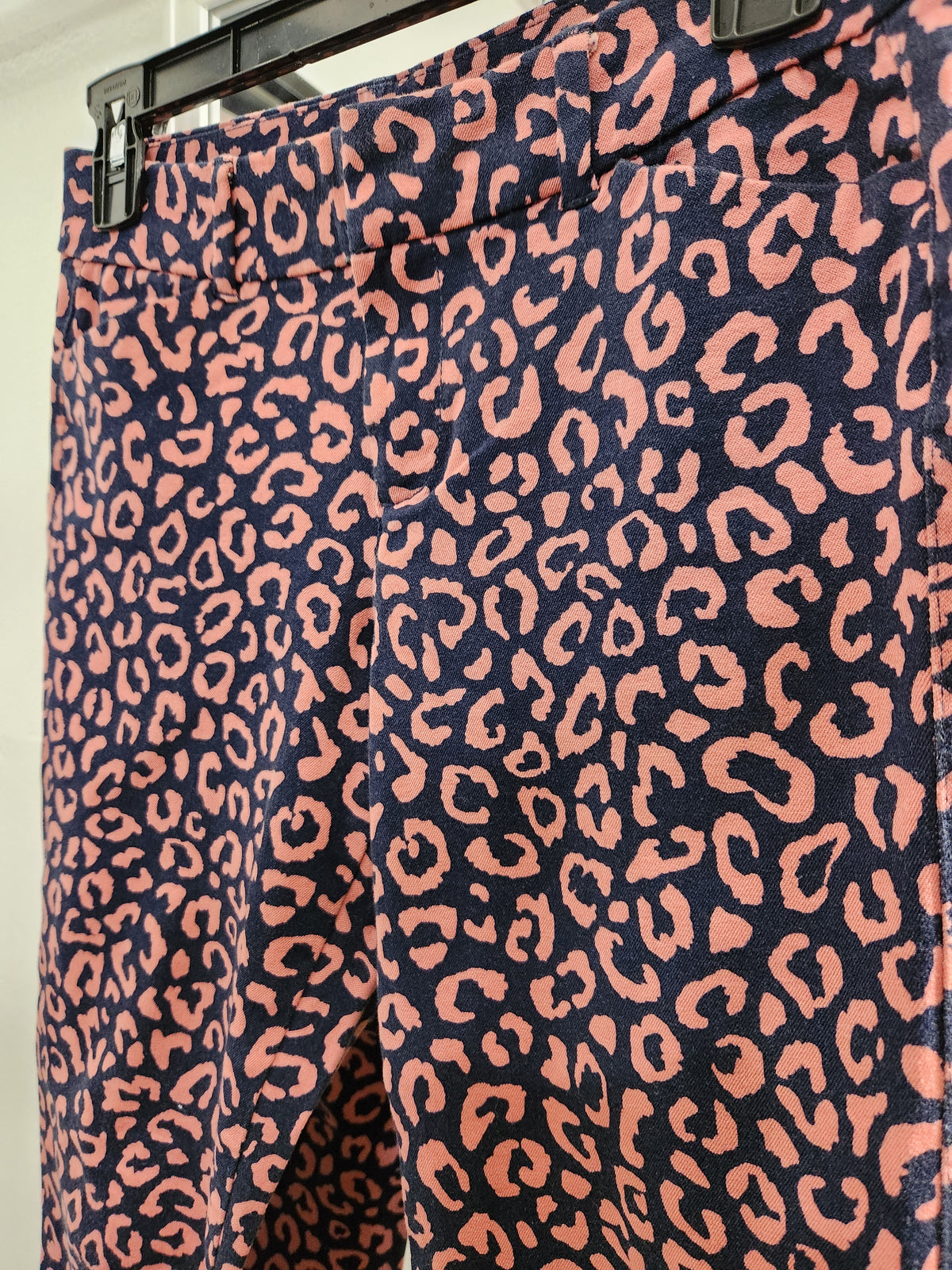 Old Navy Pixie Ankle Pants
